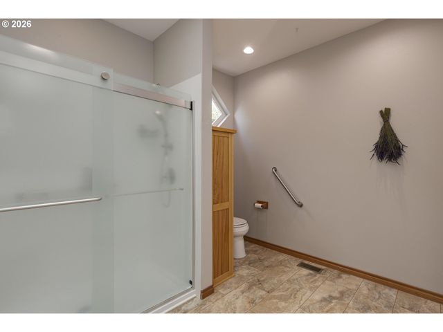 1941 Sw Westvale Ct, Mc Minnville, OR 97128