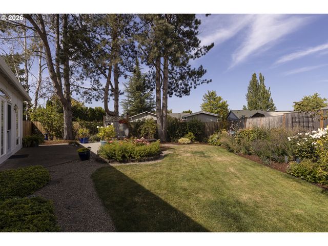 1941 Sw Westvale Ct, Mc Minnville, OR 97128