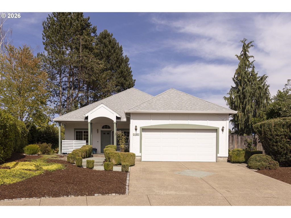 Image 1 of property listing at 1941 Sw Westvale Ct, Mc Minnville, OR 97128