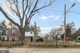 8606 BRIERDALE RD, Philadelphia, PA 19128
