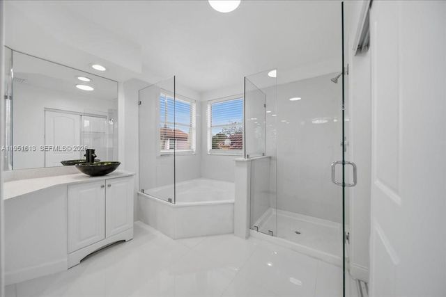 13209 NW 12th Ct, Sunrise, FL 33323