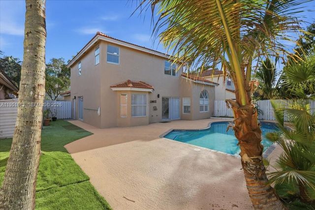 13209 NW 12th Ct, Sunrise, FL 33323