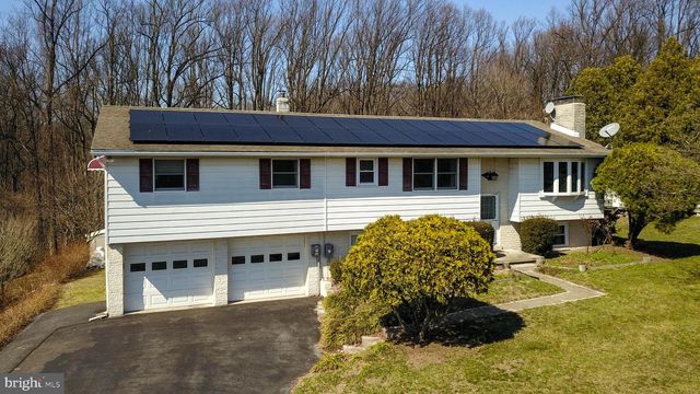 145 PENNYPACKER RD, Mohnton, PA 19540