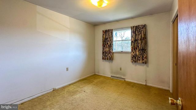 145 PENNYPACKER RD, Mohnton, PA 19540