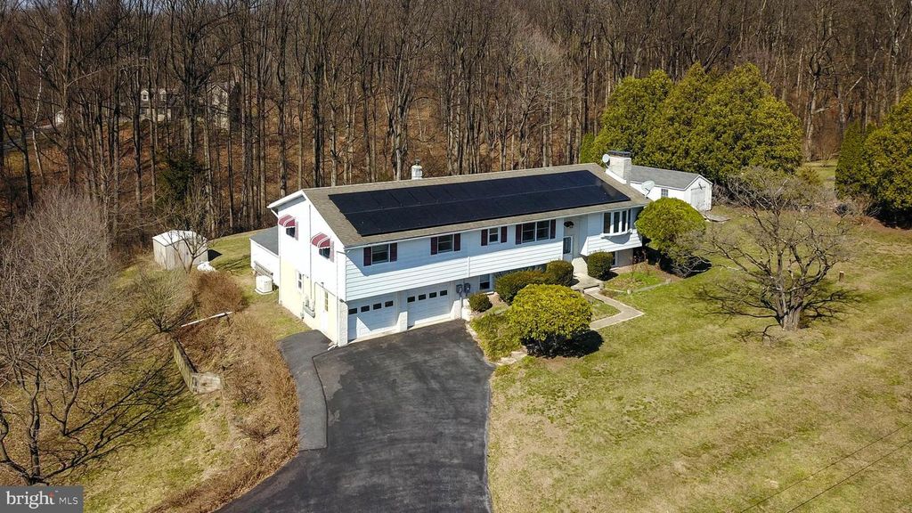 145 PENNYPACKER RD, Mohnton, PA 19540