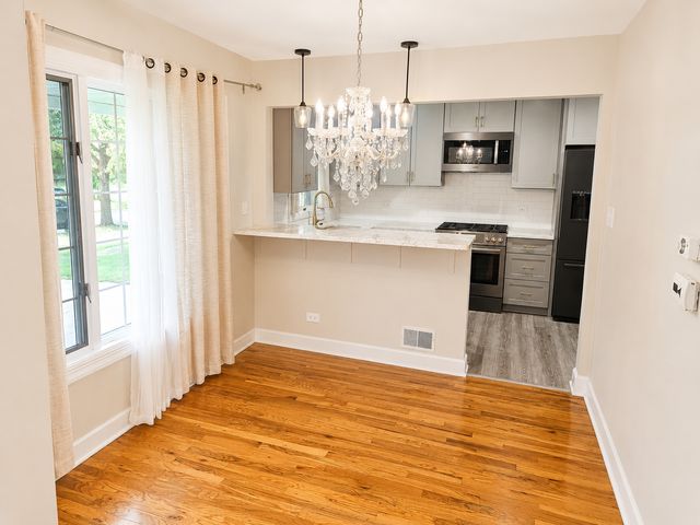 4529 Saratoga Avenue, Downers Grove, IL 60515