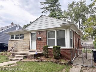 317 E Webster Road, Royal Oak, MI 48073