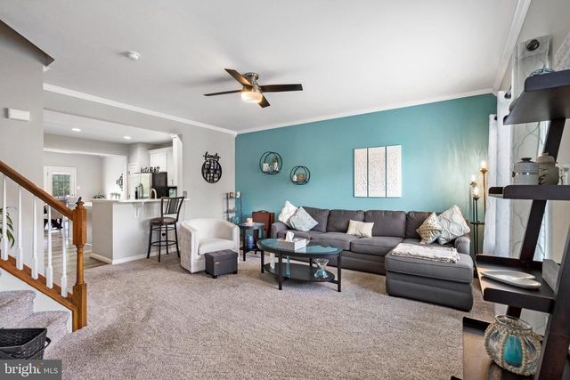 25 DON QUIXOTE DR, Charles Town, WV 25414