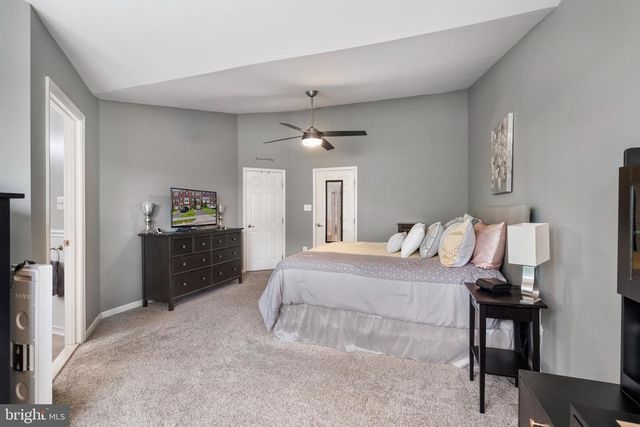 25 DON QUIXOTE DR, Charles Town, WV 25414