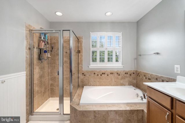 25 DON QUIXOTE DR, Charles Town, WV 25414
