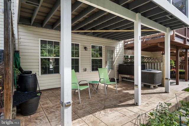 25 DON QUIXOTE DR, Charles Town, WV 25414