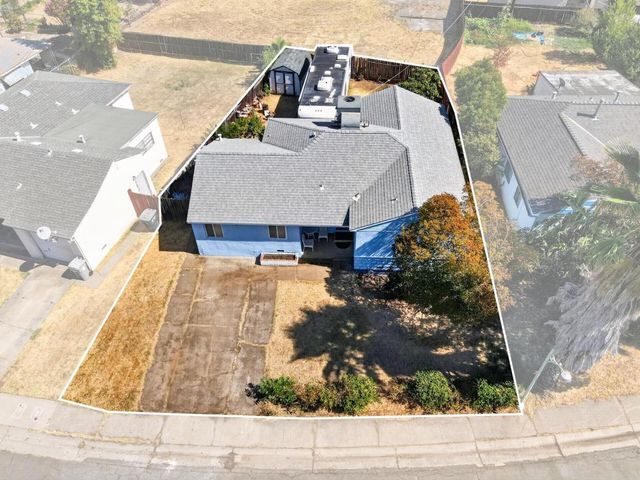 4209 28th St, Sacramento, CA 95820