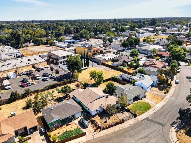 4209 28th St, Sacramento, CA 95820