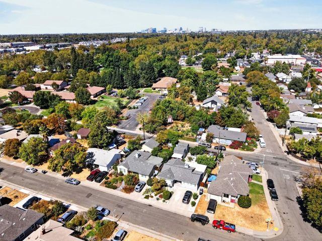 4209 28th St, Sacramento, CA 95820