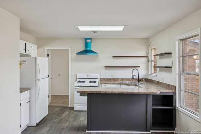 4627 ALLEGHENY DR, San Antonio, TX 78229