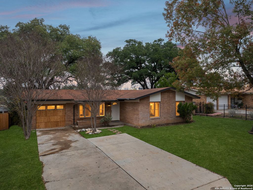 4627 ALLEGHENY DR, San Antonio, TX 78229