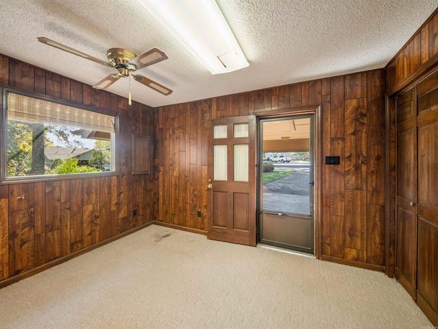 1718 Rock Creek Drive, Benton, AR 72019