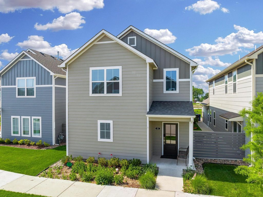 435 E Park Pl, Andover, KS 67002