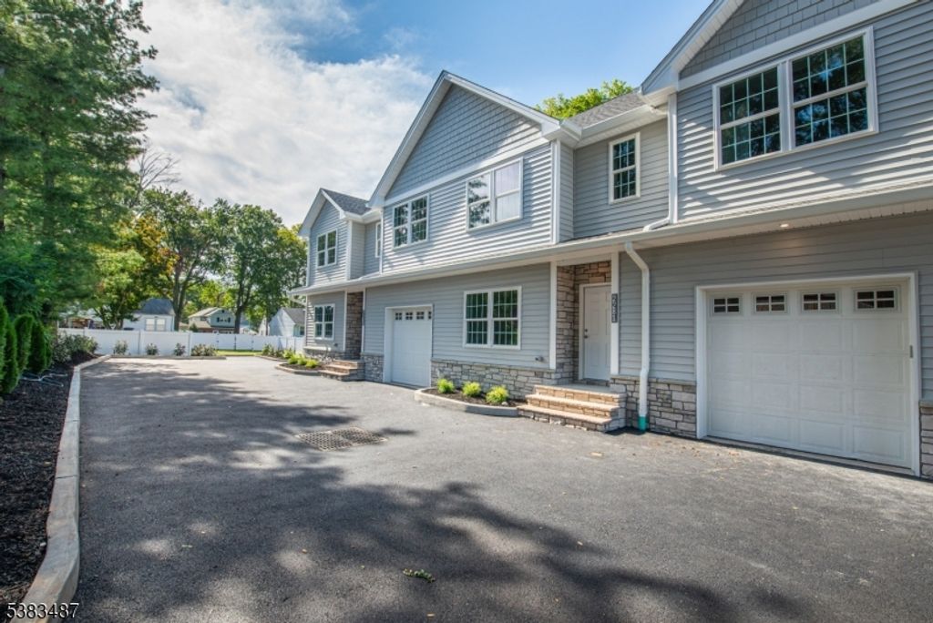2281 St Georges Ave, Rahway City, NJ 07065