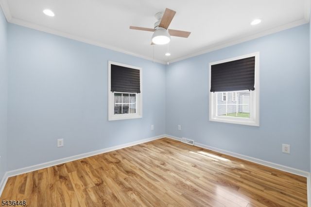 303 W End Ave, Hopatcong Boro, NJ 07843
