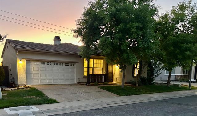 11732 Brook Valley Way, Rancho Cordova, CA 95742