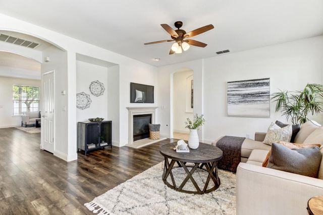 11732 Brook Valley Way, Rancho Cordova, CA 95742