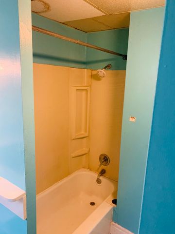 943 John Street, Covington, KY 41016