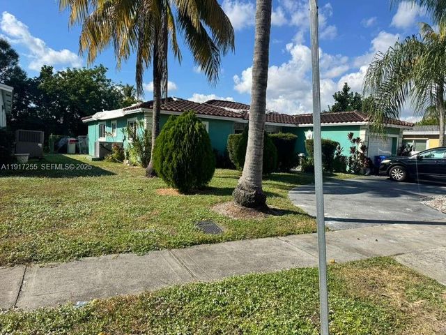 820 SW 49th Terrace, Margate, FL 33068