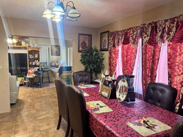 820 SW 49th Terrace, Margate, FL 33068