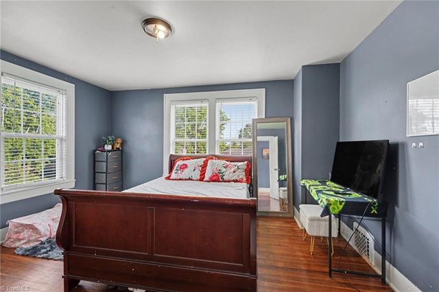 2842 N Patterson Avenue, Winston-salem, NC 27105