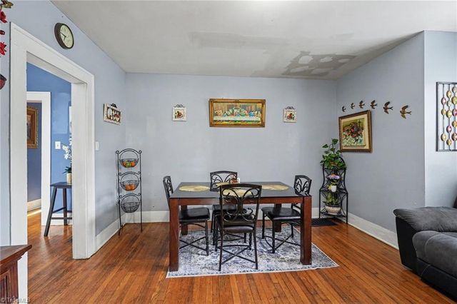 2842 N Patterson Avenue, Winston-salem, NC 27105