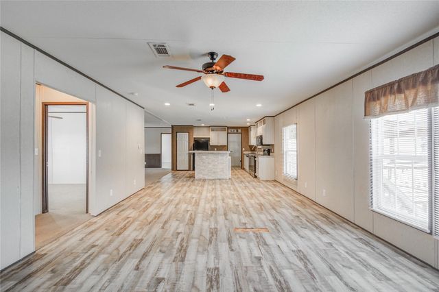 4049 County Road 450, West Columbia, TX 77486