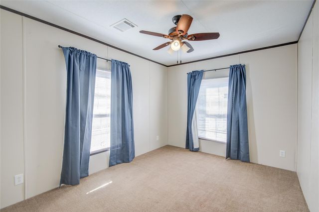 4049 County Road 450, West Columbia, TX 77486