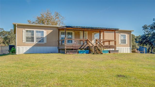 4049 County Road 450, West Columbia, TX 77486
