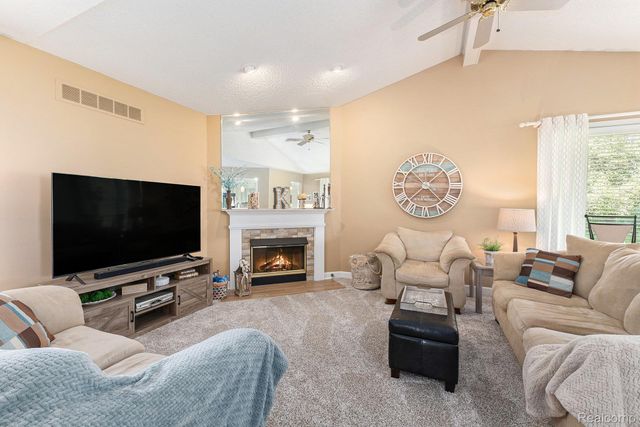6907 KINGS MILL Drive, Canton Charter Township, MI 48187