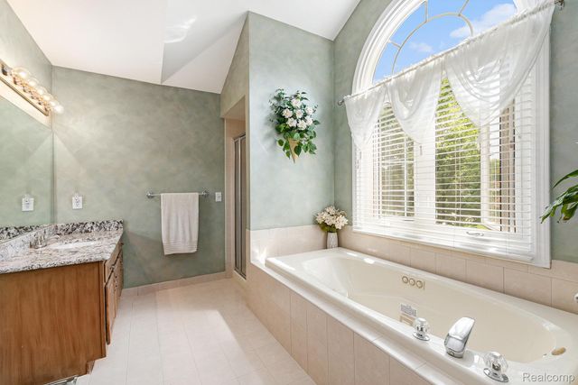 6907 KINGS MILL Drive, Canton Charter Township, MI 48187