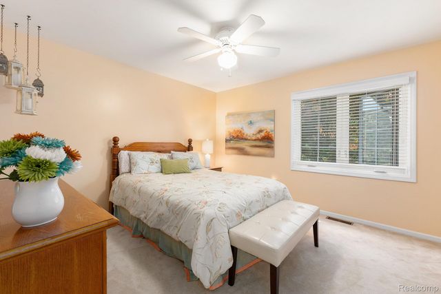 6907 KINGS MILL Drive, Canton Charter Township, MI 48187