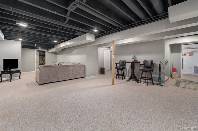 6907 KINGS MILL Drive, Canton Charter Township, MI 48187