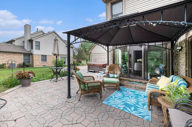 6907 KINGS MILL Drive, Canton Charter Township, MI 48187