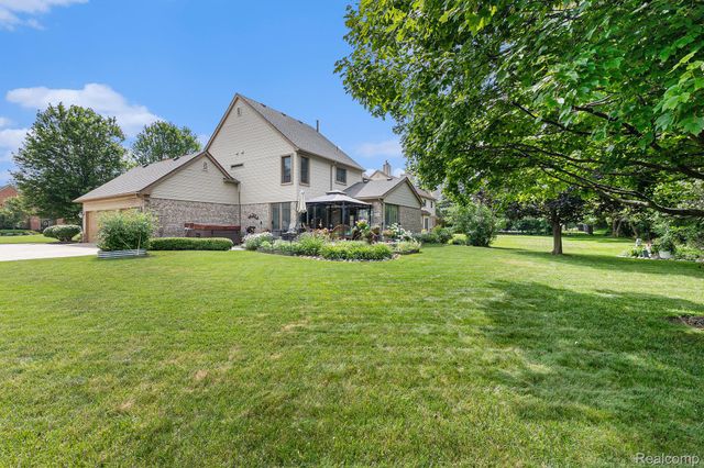 6907 KINGS MILL Drive, Canton Charter Township, MI 48187