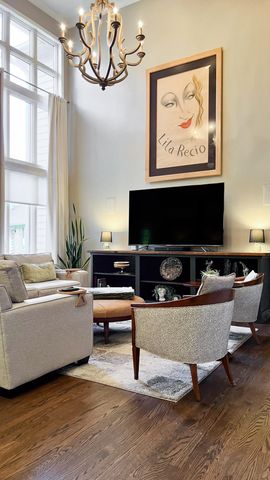 1077 Mission Hills Court, Chesterton, IN 46304