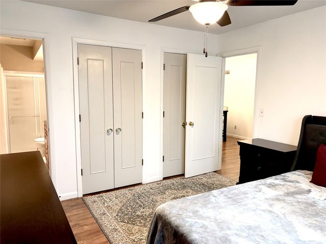 1900 50th Street 9, Des Moines, IA 50310