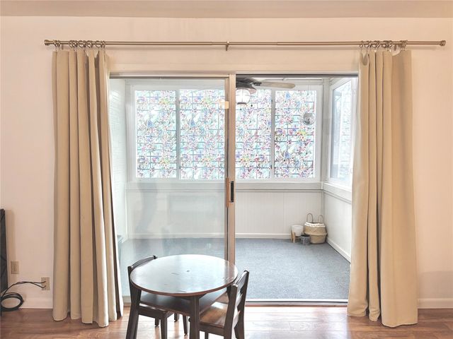 1900 50th Street 9, Des Moines, IA 50310