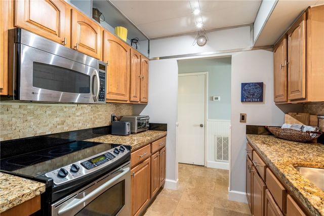 855 Dahlia Lane 306, Vero Beach, FL 32963