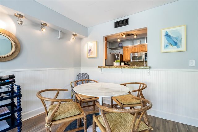 855 Dahlia Lane 306, Vero Beach, FL 32963