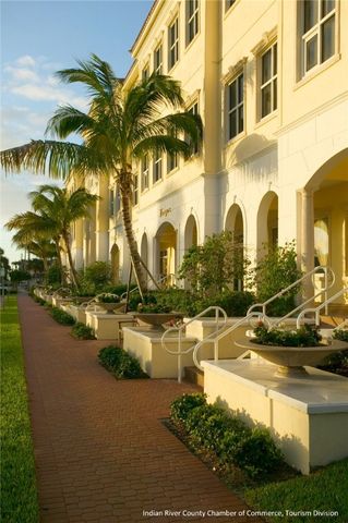 855 Dahlia Lane 306, Vero Beach, FL 32963