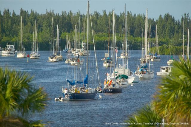 855 Dahlia Lane 306, Vero Beach, FL 32963