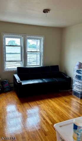 315 Coit St, Irvington Twp., NJ 07111