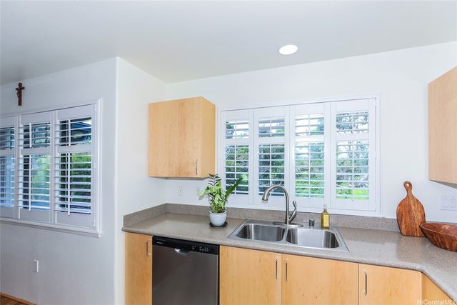95-955 Ukuwai Street 1703, Mililani, HI 96789