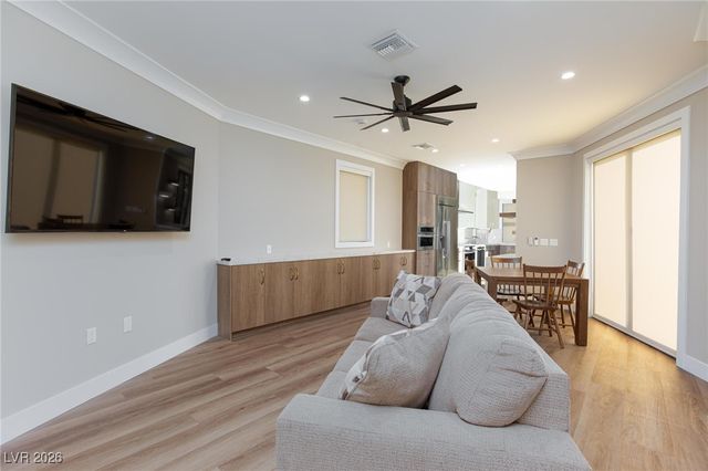 8175 Arville Street 407, Las Vegas, NV 89139